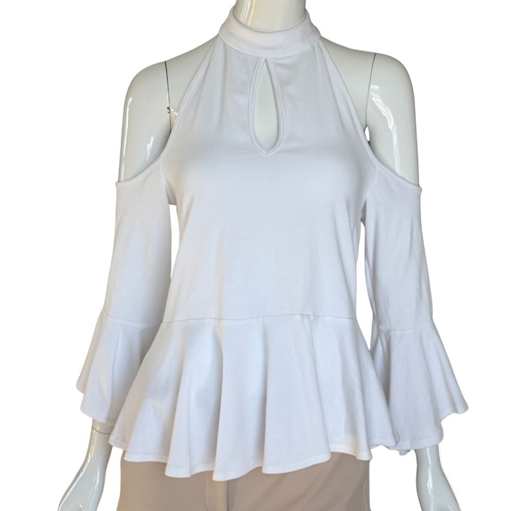 NWOT Boston Proper Women's Cold Shoulder Keyhole Peplum White Top Size Small